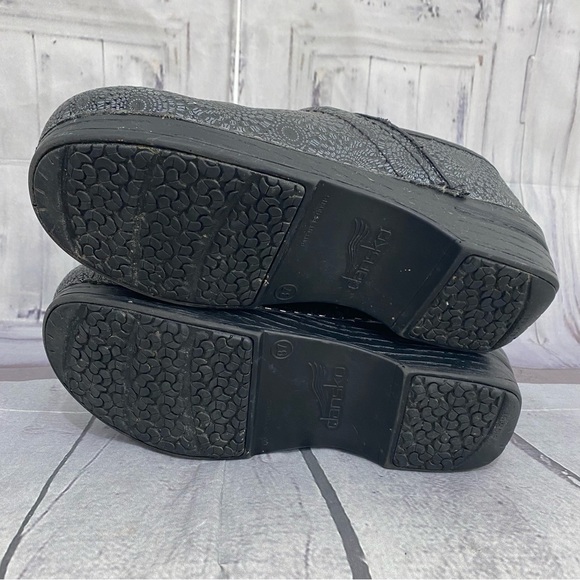 Dansko Sunburst Pewter Black Leather Professional Clogs Shoes Mules 37 6.5-7 - Picture 11 of 13